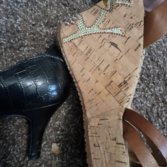 Rebels Elegant Tan Strappy Wedge Sandals - Picture 6 of 10